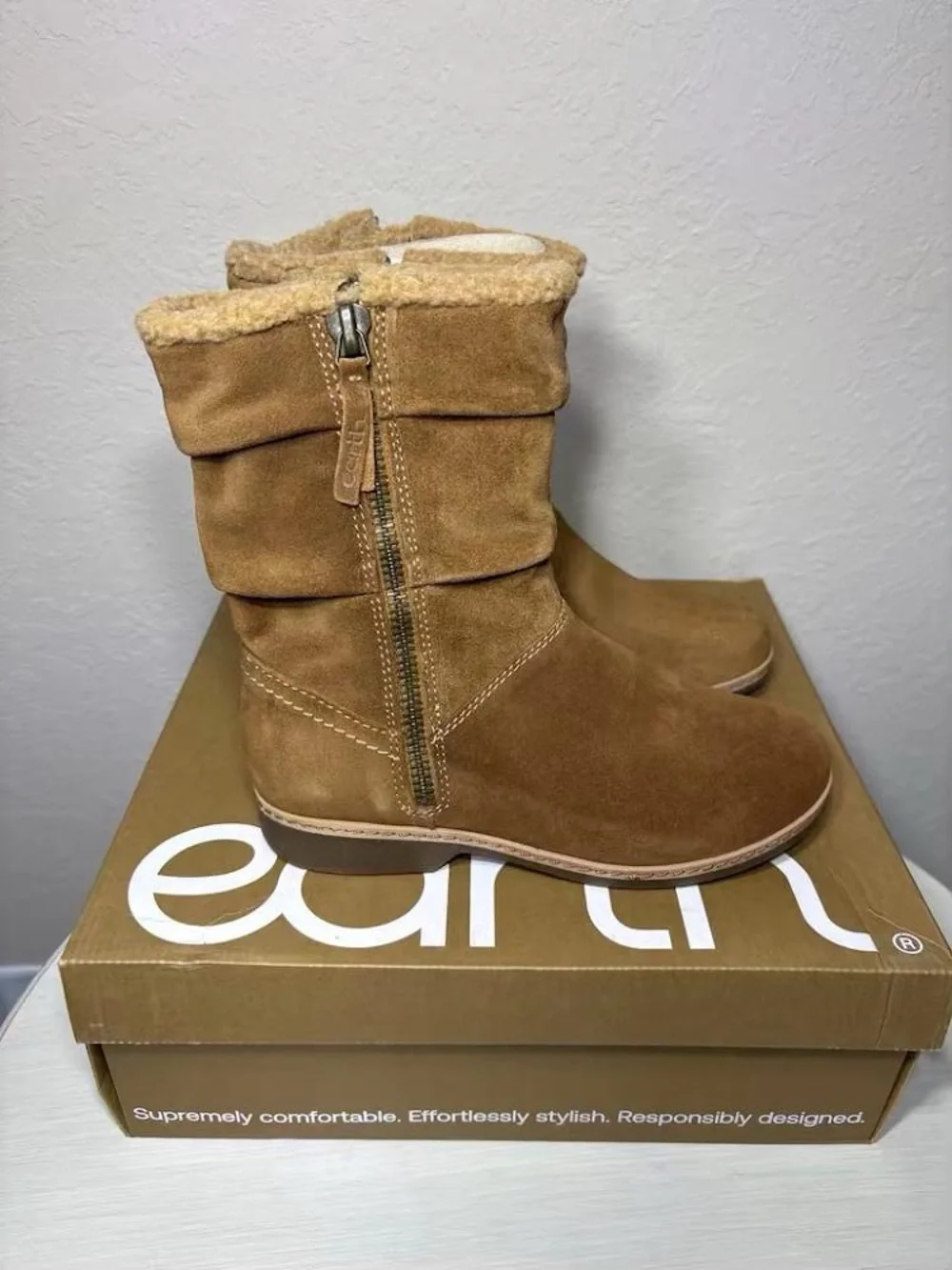 Earth Ethyland Suede Boots 6.5 M  Natural Tan Faux Fur Cozy Water-repellent NIB